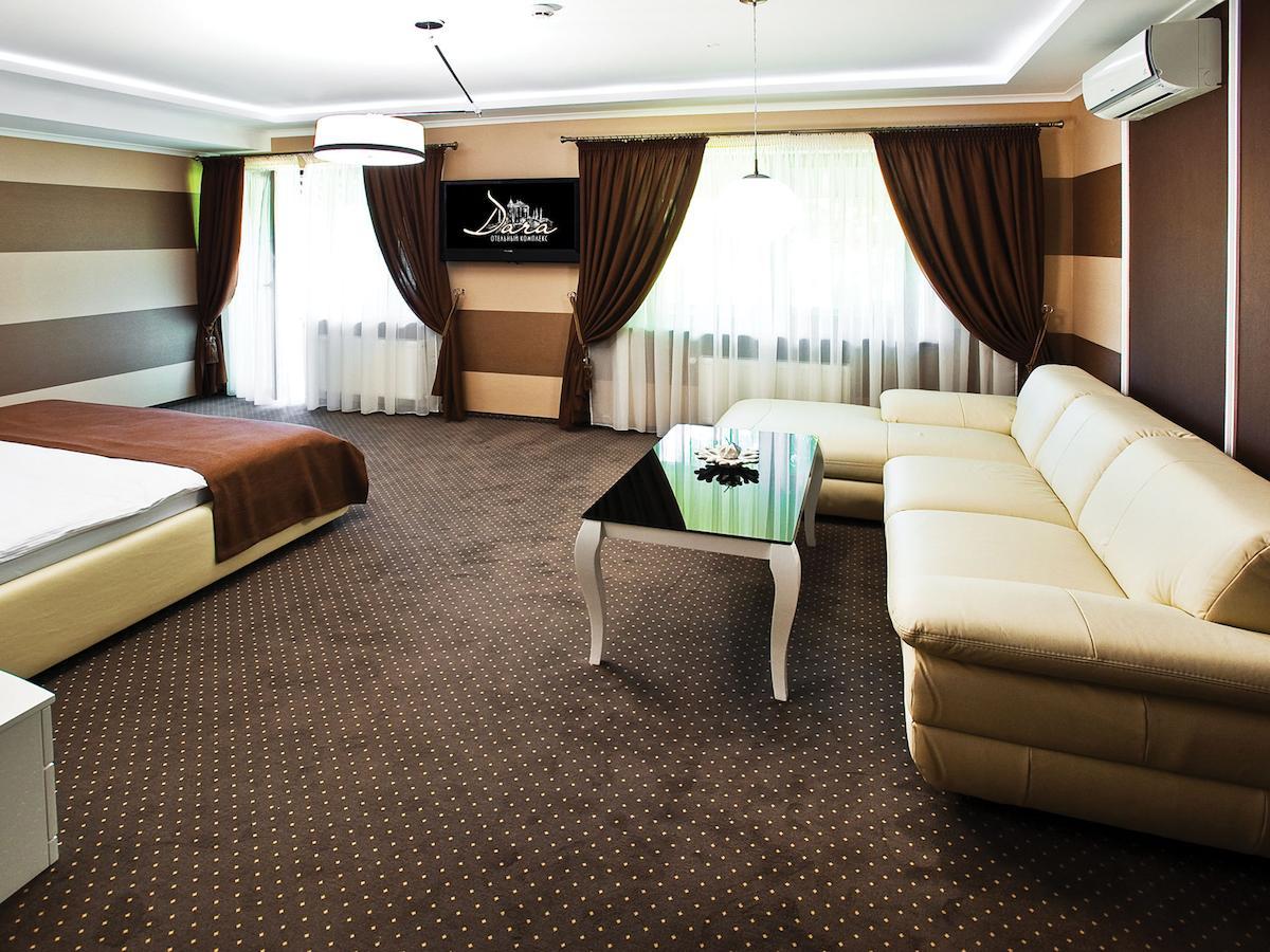 Hotel Complex Dacha Vinnytsia Extérieur photo